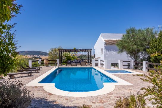 Exclusiva casa de campo en la Sierra de Cádiz