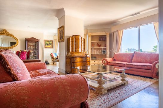 Espléndido y señorial piso en una de las zonas más exclusivas de Jerez de la Frontera