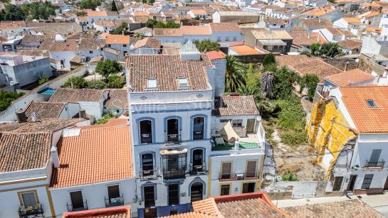 Hotel boutique restaurado con terrazas en Aracena