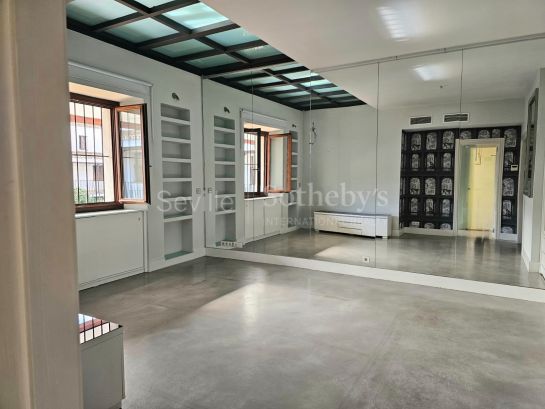 Dúplex en alquiler con plaza de garaje en el centro de Sevilla