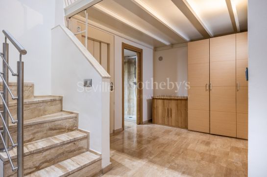 Licensed Tourist Home in the Historic Museum District with Roof Terrace