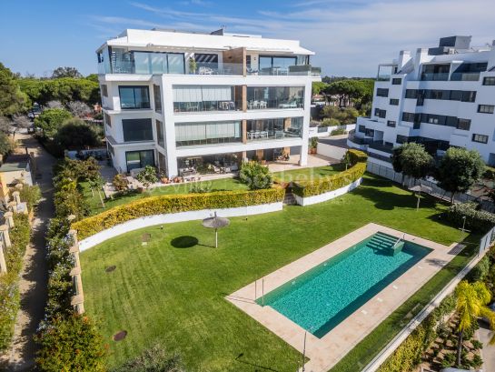 Exclusive property with sea views in El Puerto de Santa Maria - El Ancla Area