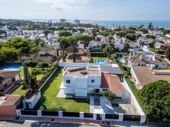 Chalet en Vistahermosa a pocos metros de la playa