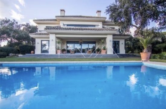 Villa en venta en Los Altos de Valderrama, Sotogrande Alto