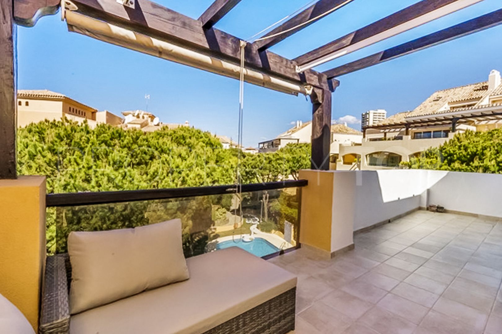 Elviria 2 Bedrooms Apartment Blue Square