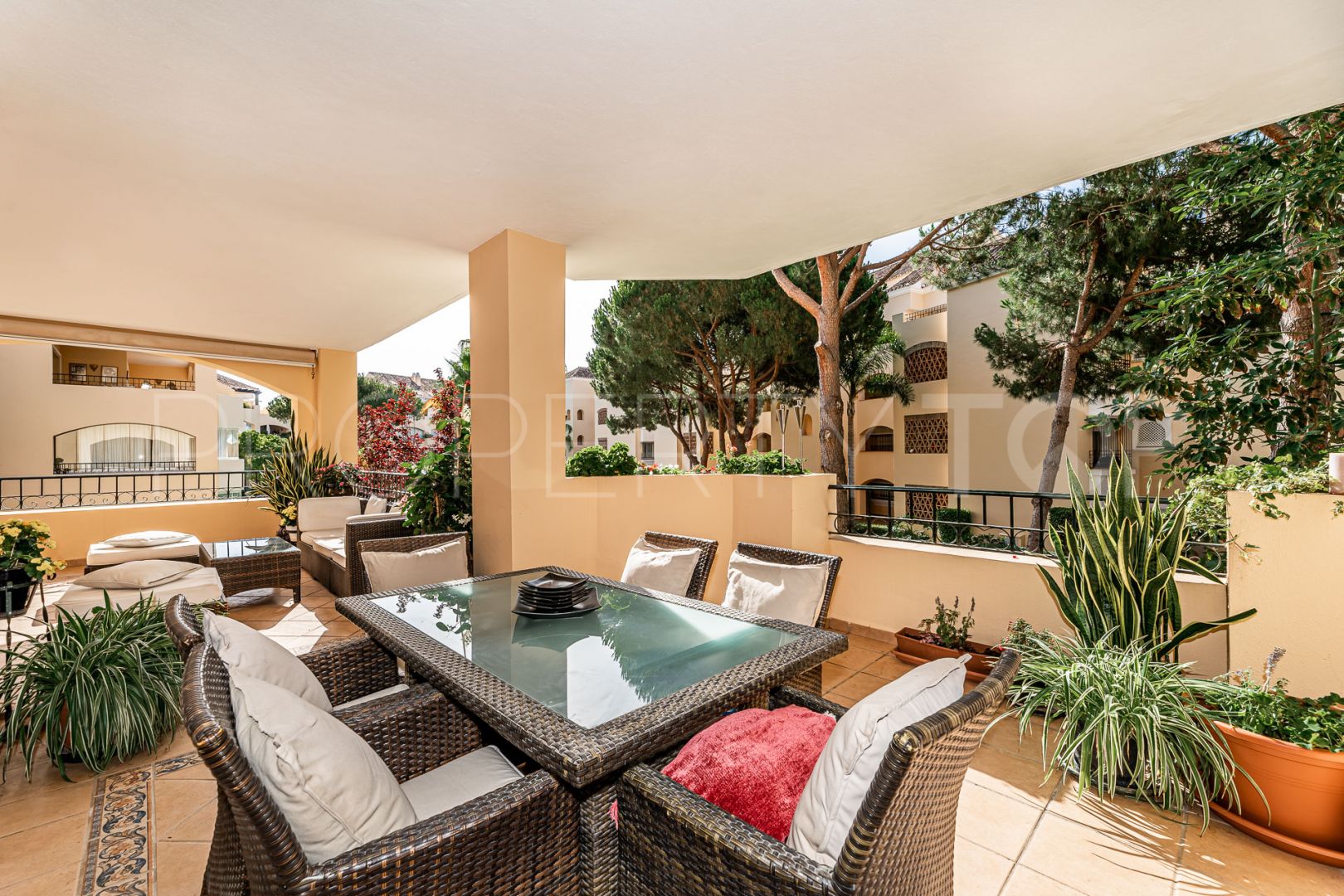 For Sale Apartment With 2 Bedrooms In Elviria Marbella East Engel Volkers Marbella
