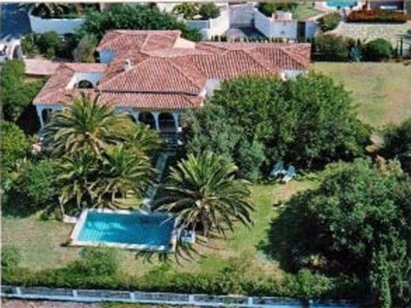 Villa in Marbella East