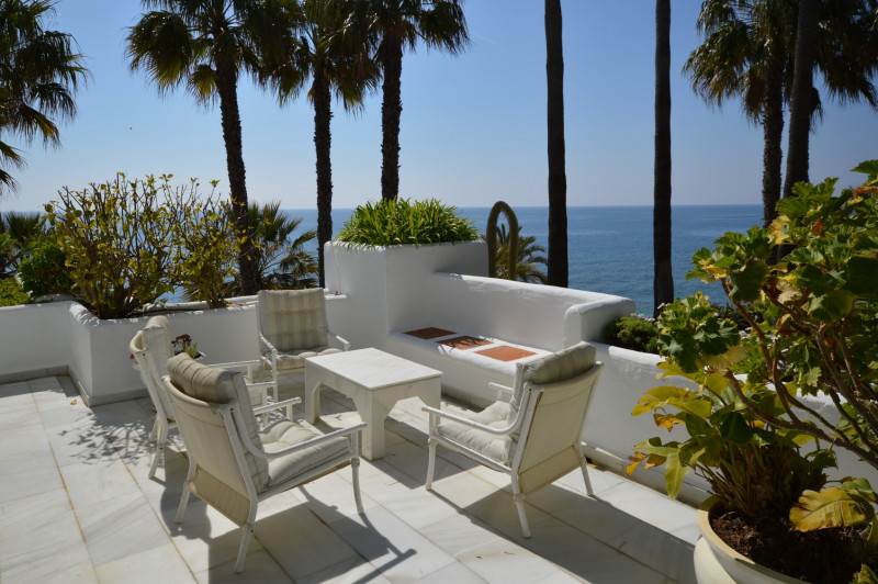 Duplex Penthouse in Marbella Golden Mile