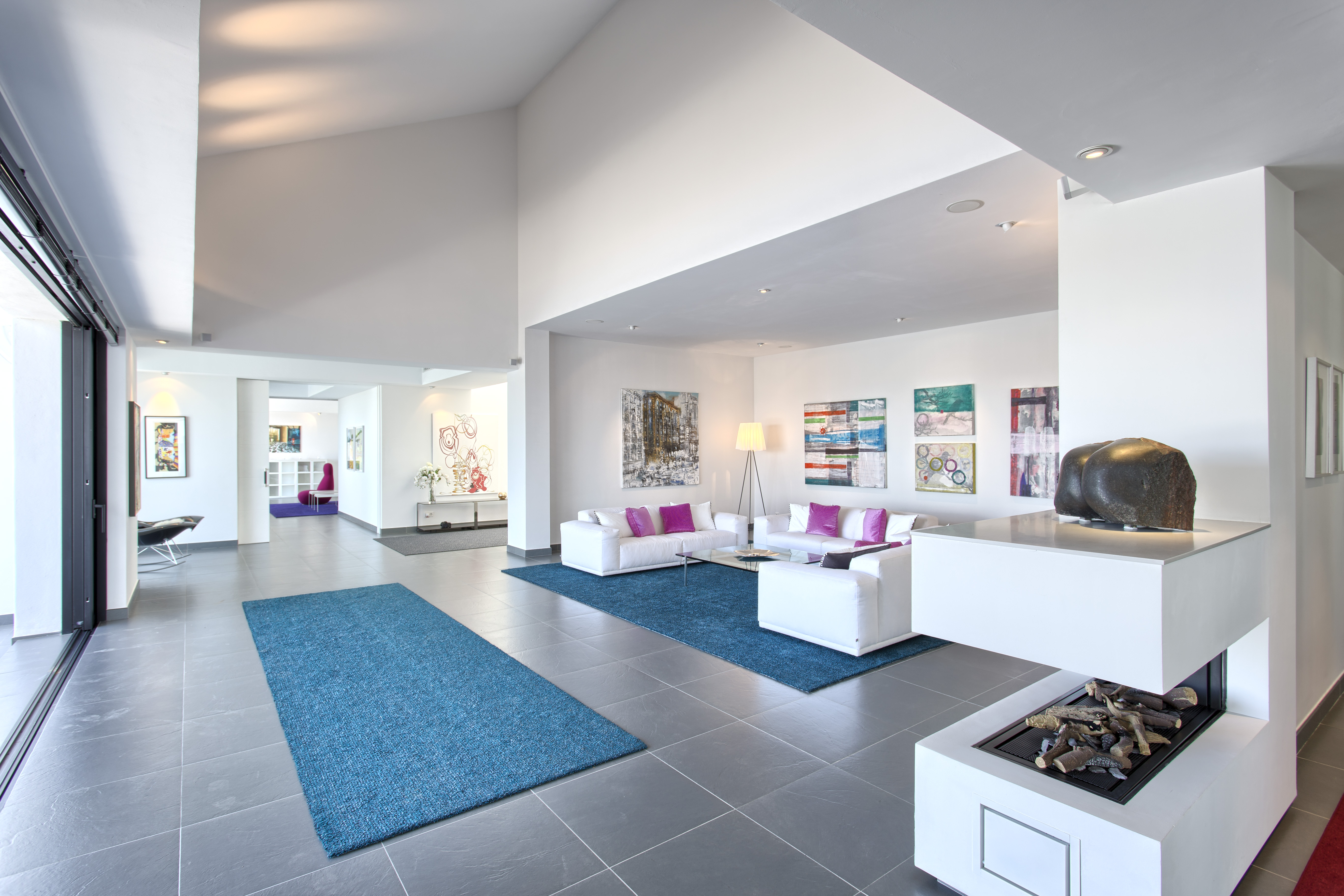 Spectacular top quality contemporary villa. photo 2